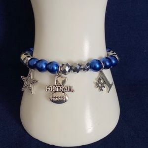 Dallas Cowboys Beaded Stretch Bracelet with Charm